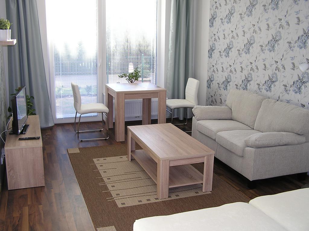 Gonda Apartments Hradec Králové Exterior foto